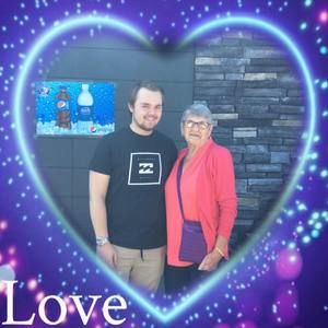 Meet your Posher, Cheryl